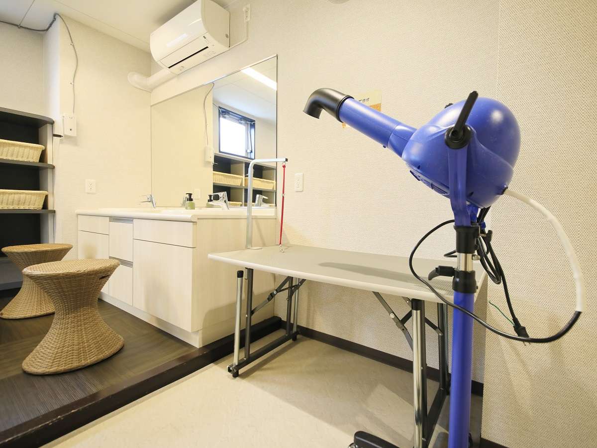 貸切風呂｜貸切風呂にもわんちゃん用の設備はバッチリです！