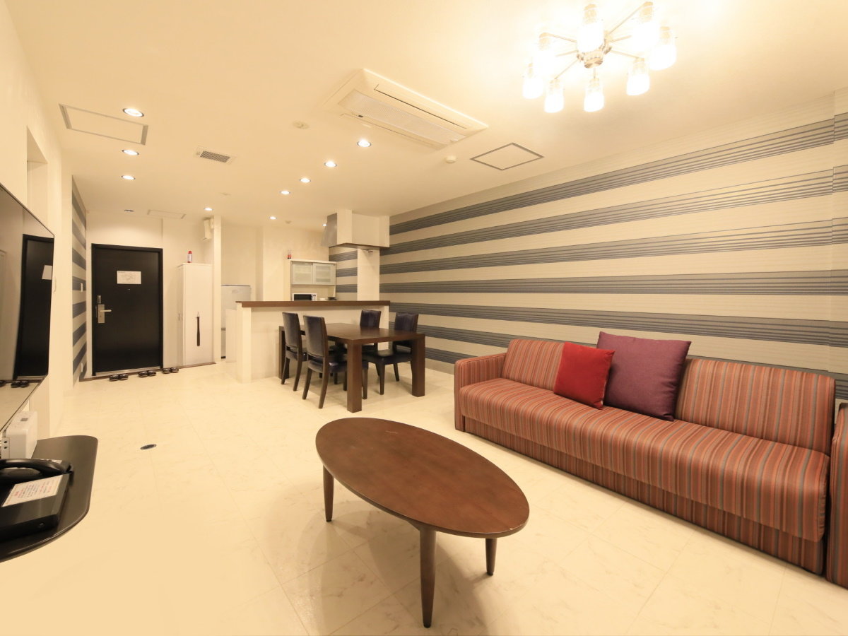 【ペット可・スタンダードルーム一例】1LDKまたは2LDKの客室。4名まで