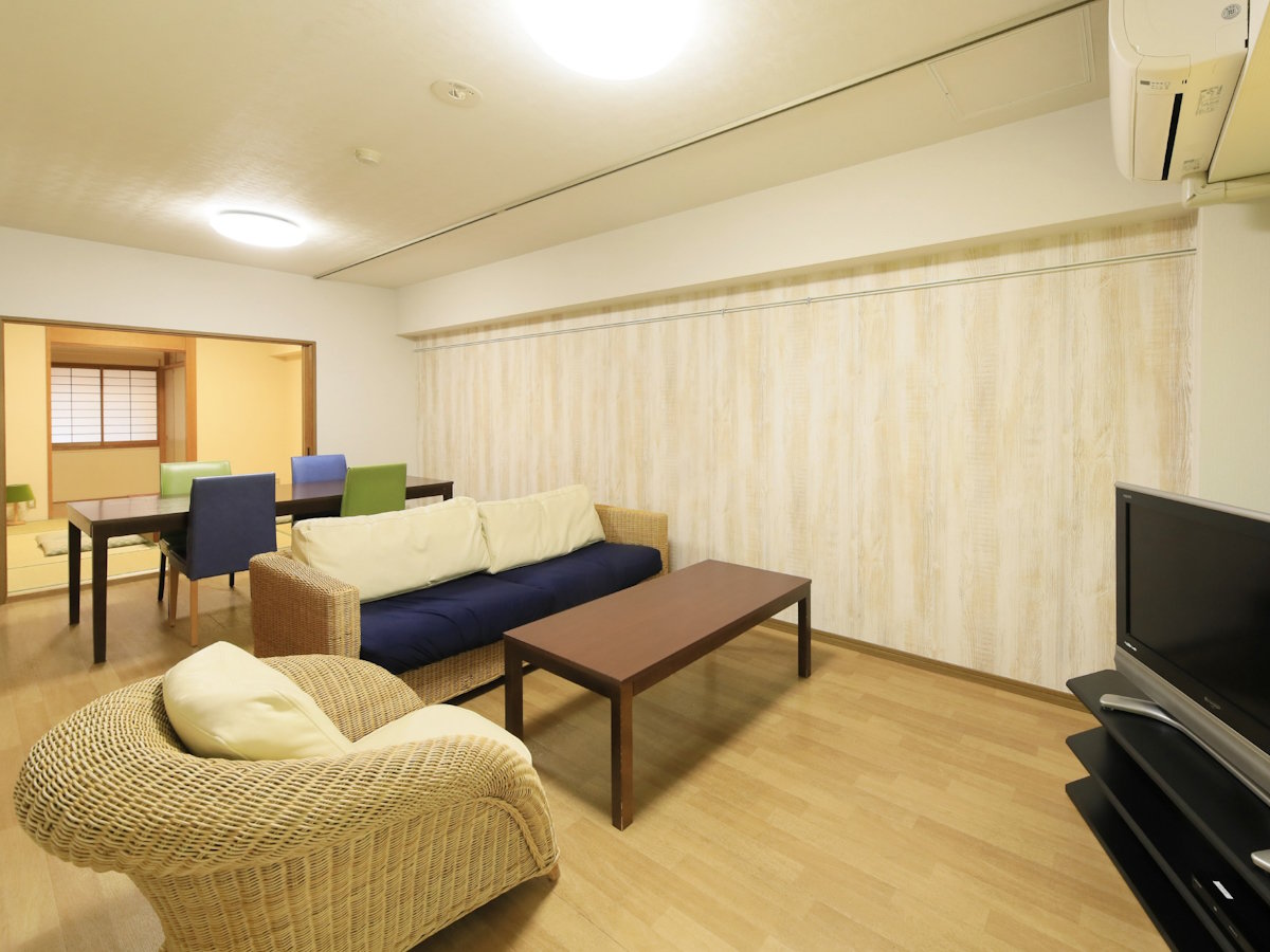 【ペット可・スタンダードルーム一例】コンドミニアムタイプですので普段通りにお食事をお楽しみ頂けます。