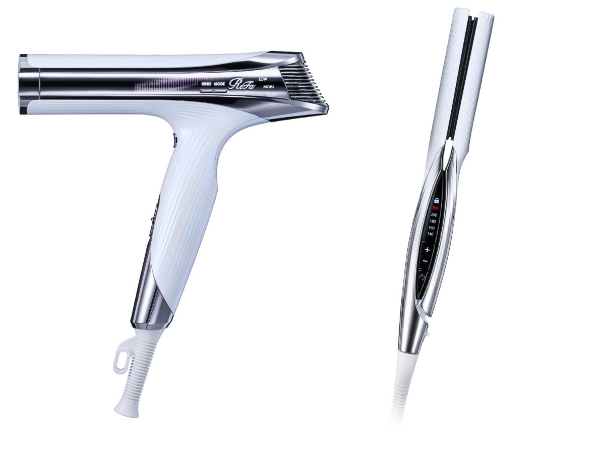 【客室備品】大人専用グランドルーム特典：リファドライヤー・アイロン