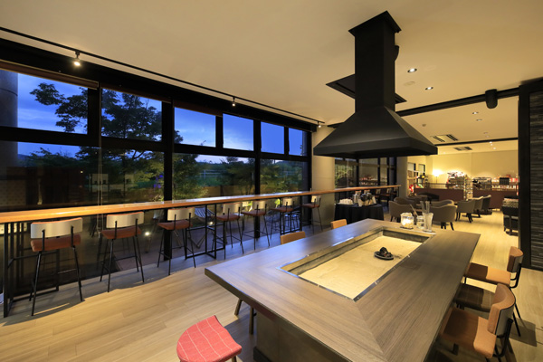 ロビーラウンジ【IRORI】