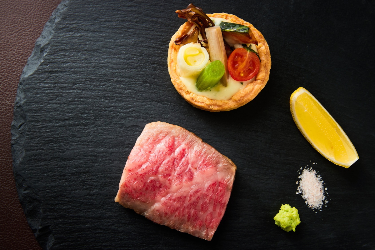 【ご夕食】スペシャリテ（一例）