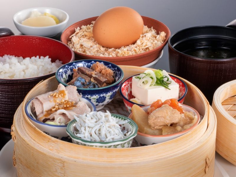 スカイレストラン『夢物語』自慢のせいろ蒸し（朝食）