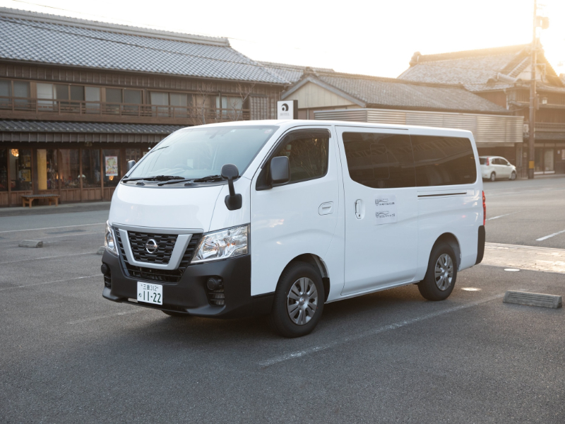 送迎車
