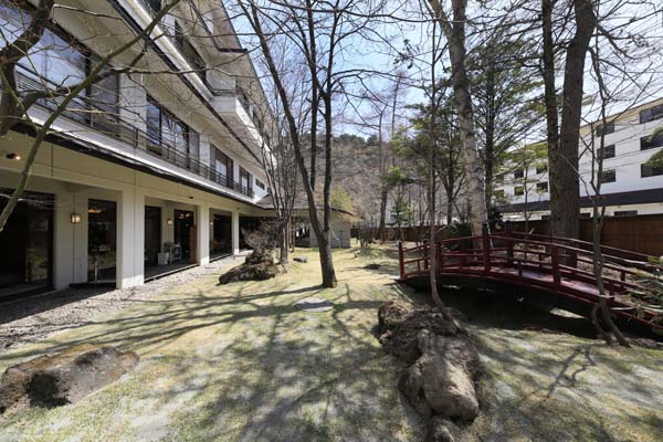 屋外ドッグラン 