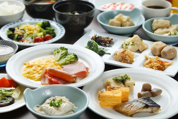 朝食