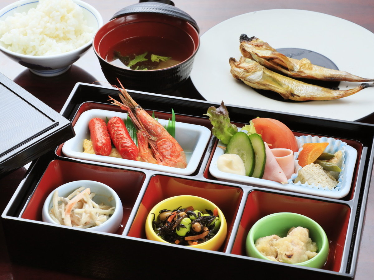 【朝食（別注）】魚心　地魚干物の和朝食　※簡易調理有
