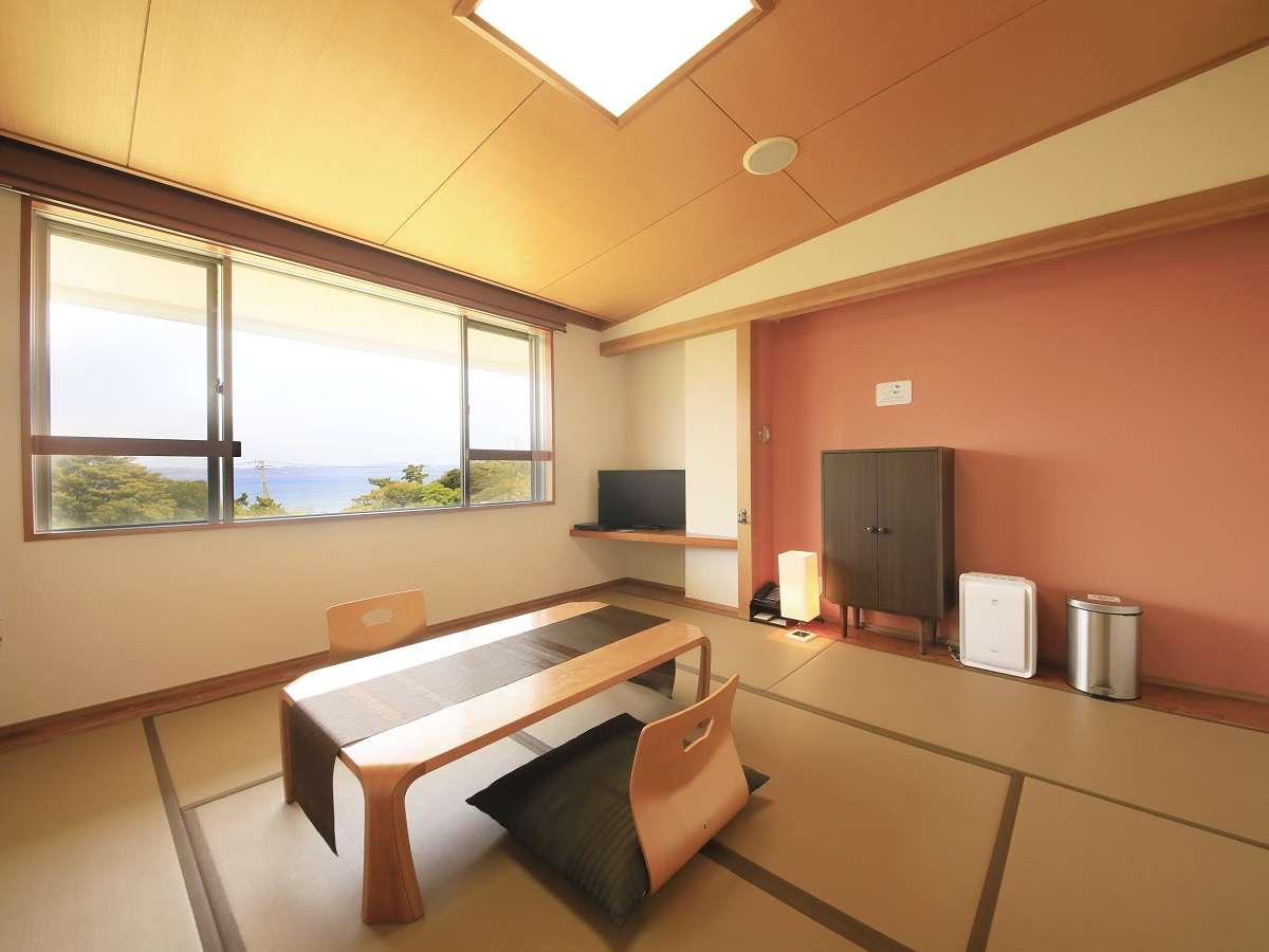 【ツインルーム一例】和室タイプと洋室タイプがございます。