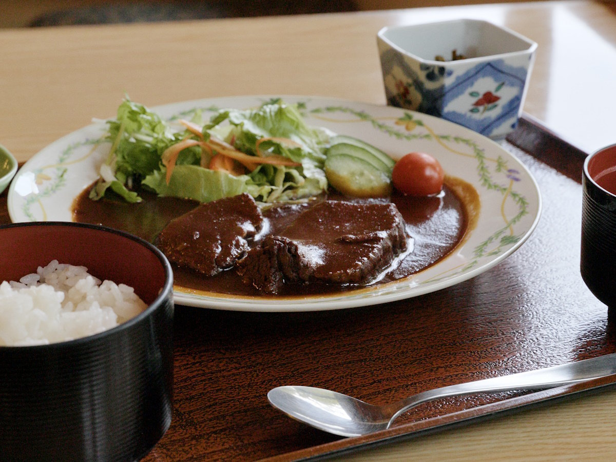 【周辺お食事処】高原茶寮「福風」さん　マダムマッキーのビーフシチュウ
