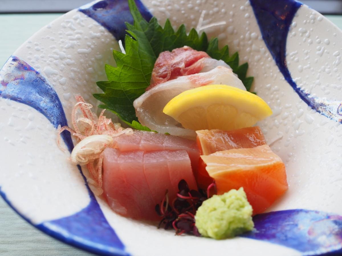 【夕食】「ごはん処 魚心」のお食事一例