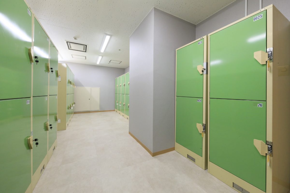 スキーロッカー