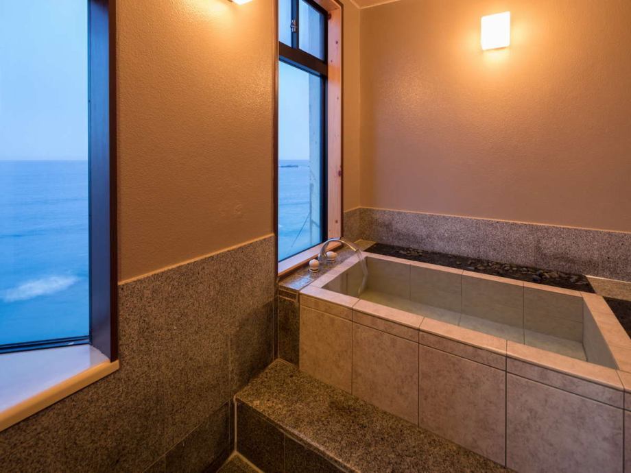 オーシャンビュー風呂付【花月・和室ツイン】