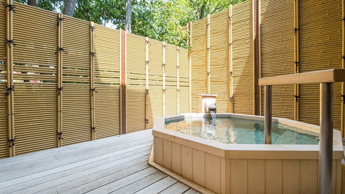 貸切露天風呂「月」