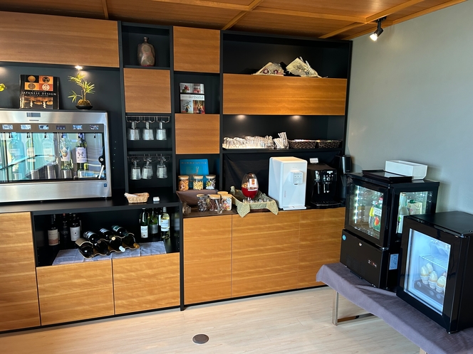 フリーラウンジ